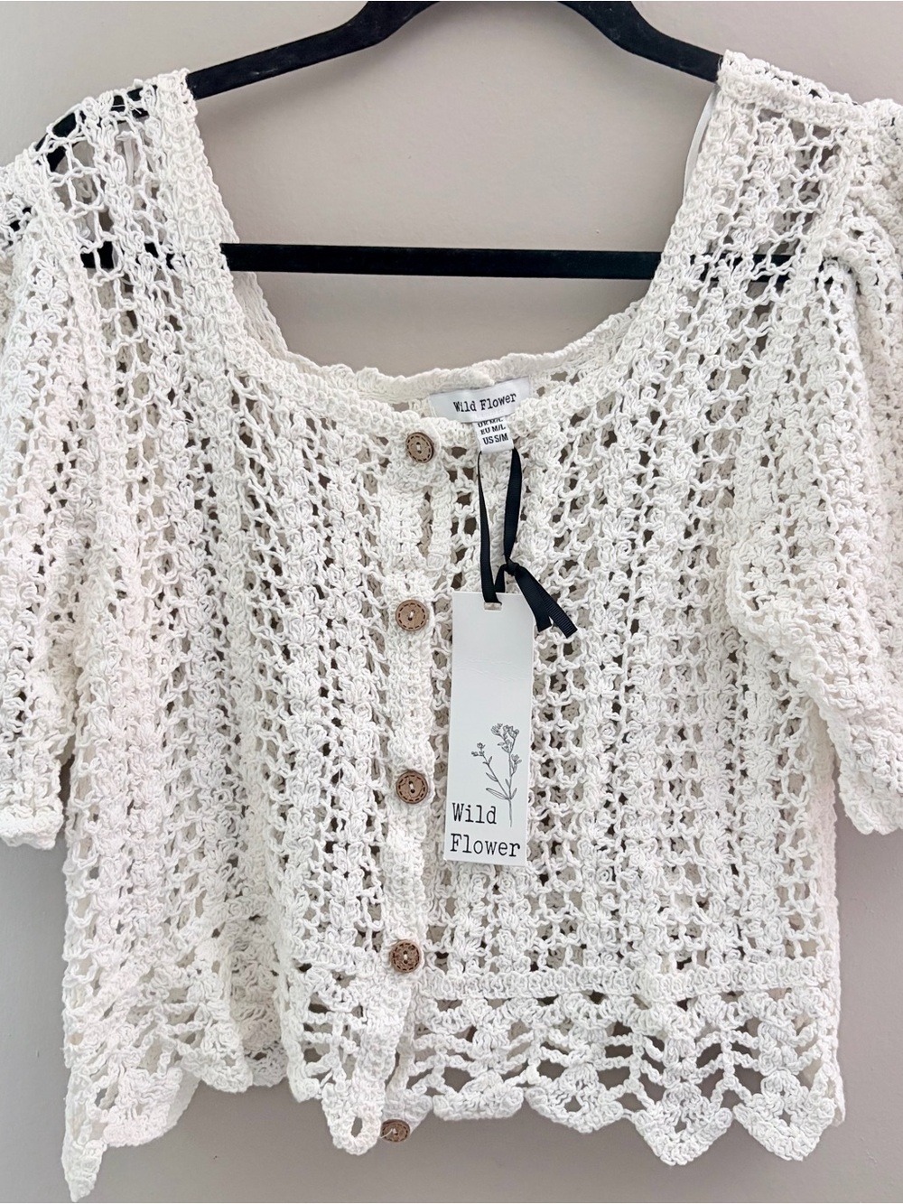 Wild Flower Cream Crochet Short Sleeve Button Front Top Cardigan S/M NWT Boho